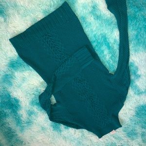 Green Stretchy Turtleneck